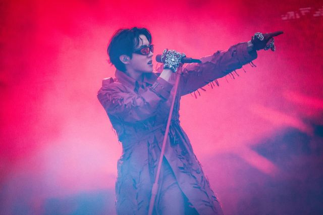 제이홉, 53만 아미와 함께한 솔로 콘서트 성료… 다음은 방탄소년단 완전체