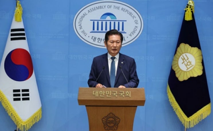 정청래·<b>박찬대</b>, 민주당 <b>당권</b> 경쟁 본격화 – 꼭 안 나와야 할... 
