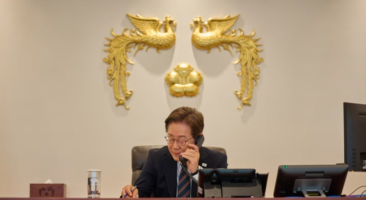 '<b>G7</b> 참석자 <b>출국</b>' 이재명 대통령, <b>정상</b>외교 데뷔· 미일... 
