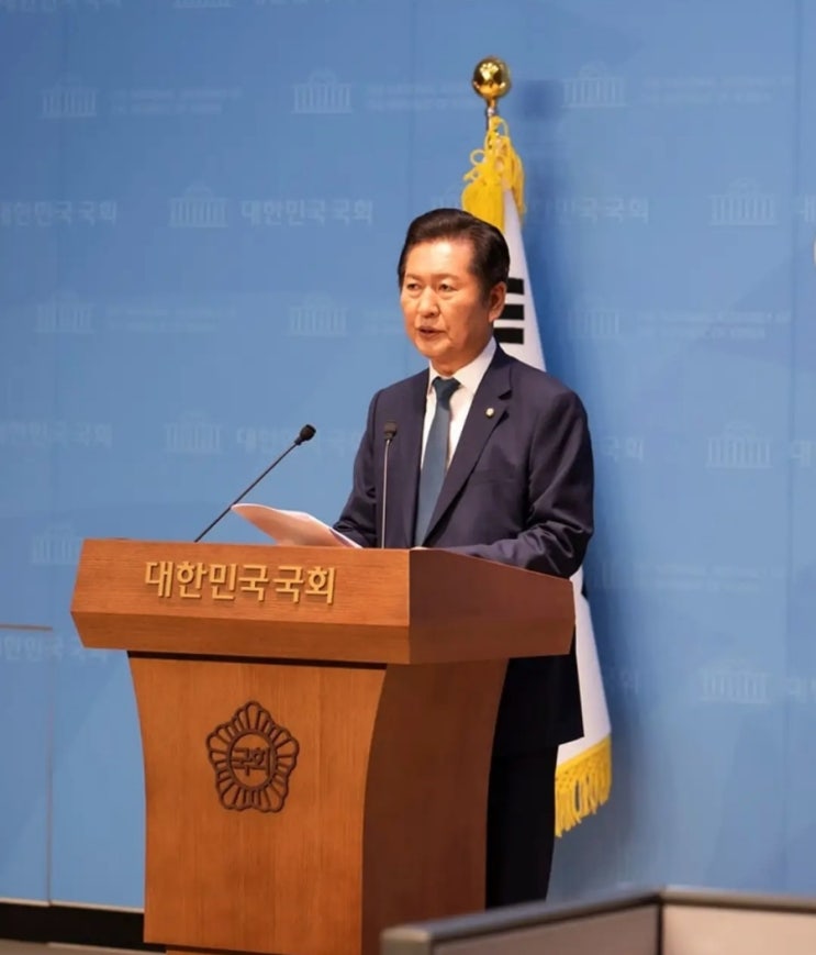“이재명이 곧 <b>정청래</b>” – <b>정청래</b> <b>의원</b>, <b>민주당</b> 당대표 출마 선언
