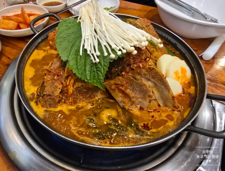 [화성 동탄 맛집] 두리맛감자탕 동탄점 / 뼈다귀 감자탕, 볶음밥 추천