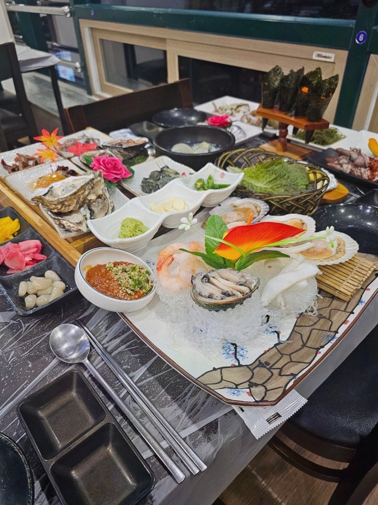  푸짐한 스끼다시와 신선한 회, 군산회식메뉴 군산벽란도횟집