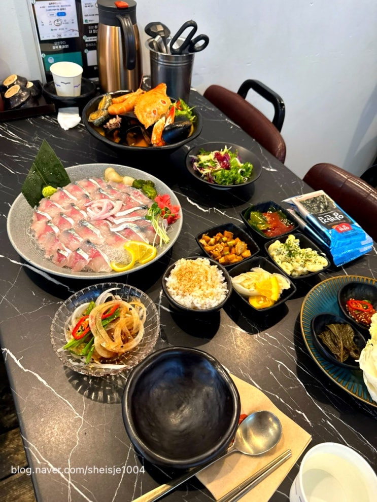 서귀포고등어회 신선한 제주도횟집 현지인 맛집 모루쿠다 서귀포올레시장점