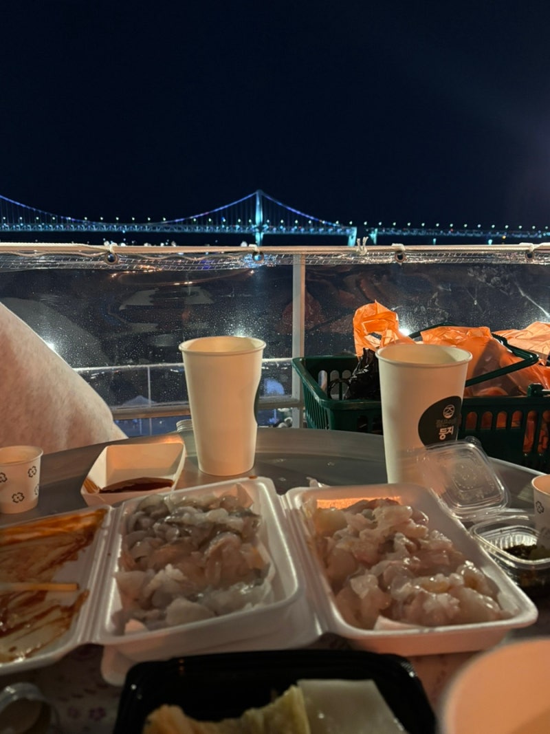 부산 광안리 수변평상공원 야경 끝내줘요