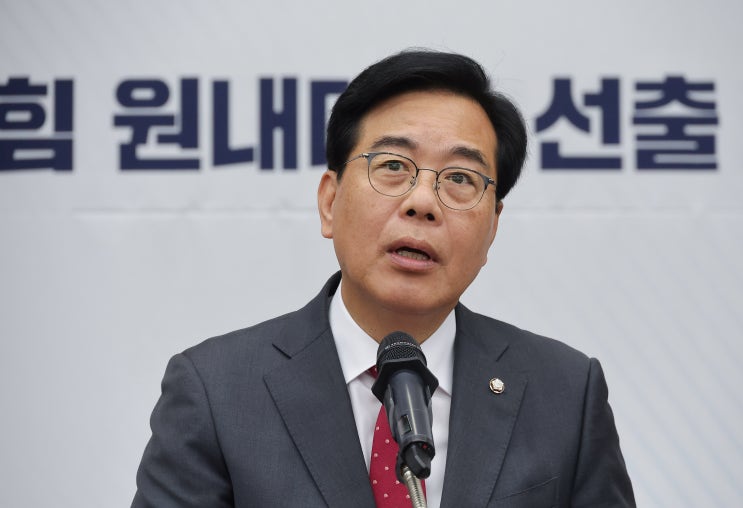 국민의힘 새 원내대표에 TK 3선 <b>송언석</b>