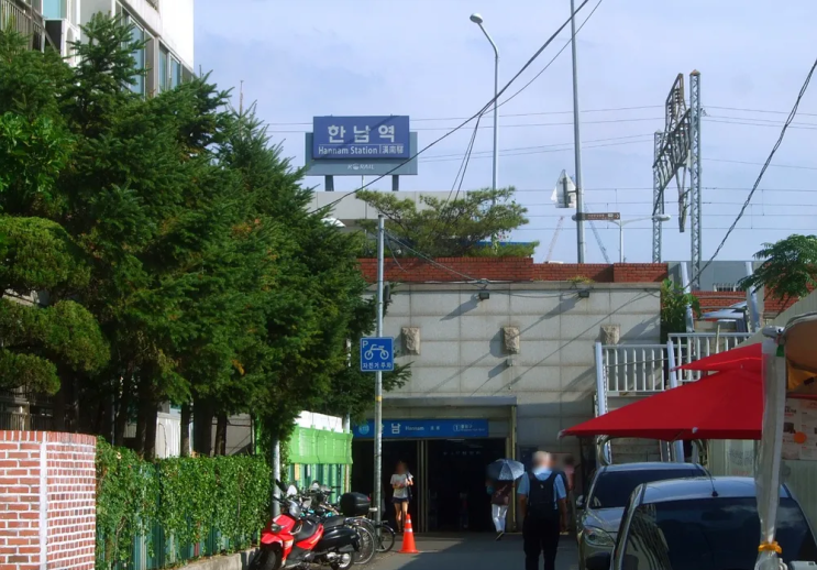 [서울 용산구 한남동] 25년 6월 14일  :: 부촌과 재개발이 교차하는 곳 (w/한강뷰)