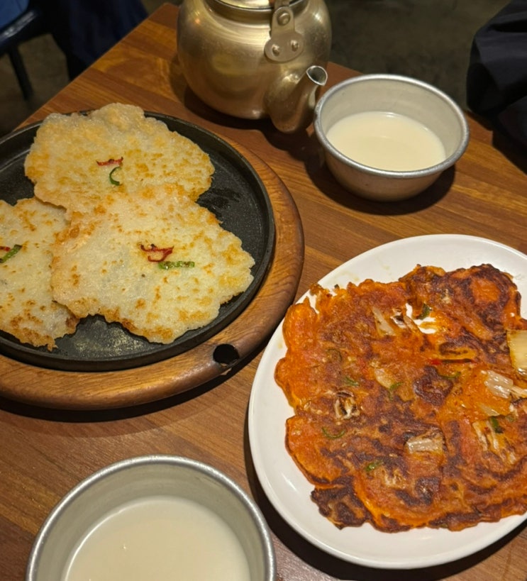 [문정역 전집] 비오는 날 땡기는 문정법조단지 전 맛집 추천, 서가마을 (김치전 두판은 기본이즤,,)