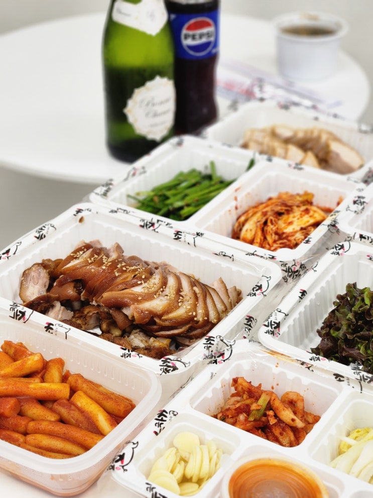 서충주족발 보쌈 맛집 , 써는족족 족보세트 솔직 후기