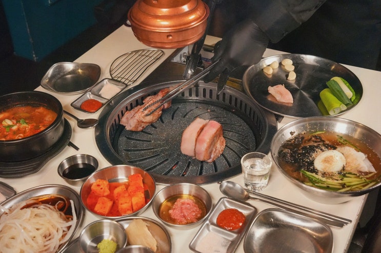  고집132 성수본점, 성수맛집에서 진정한 제주 고기를 만나다