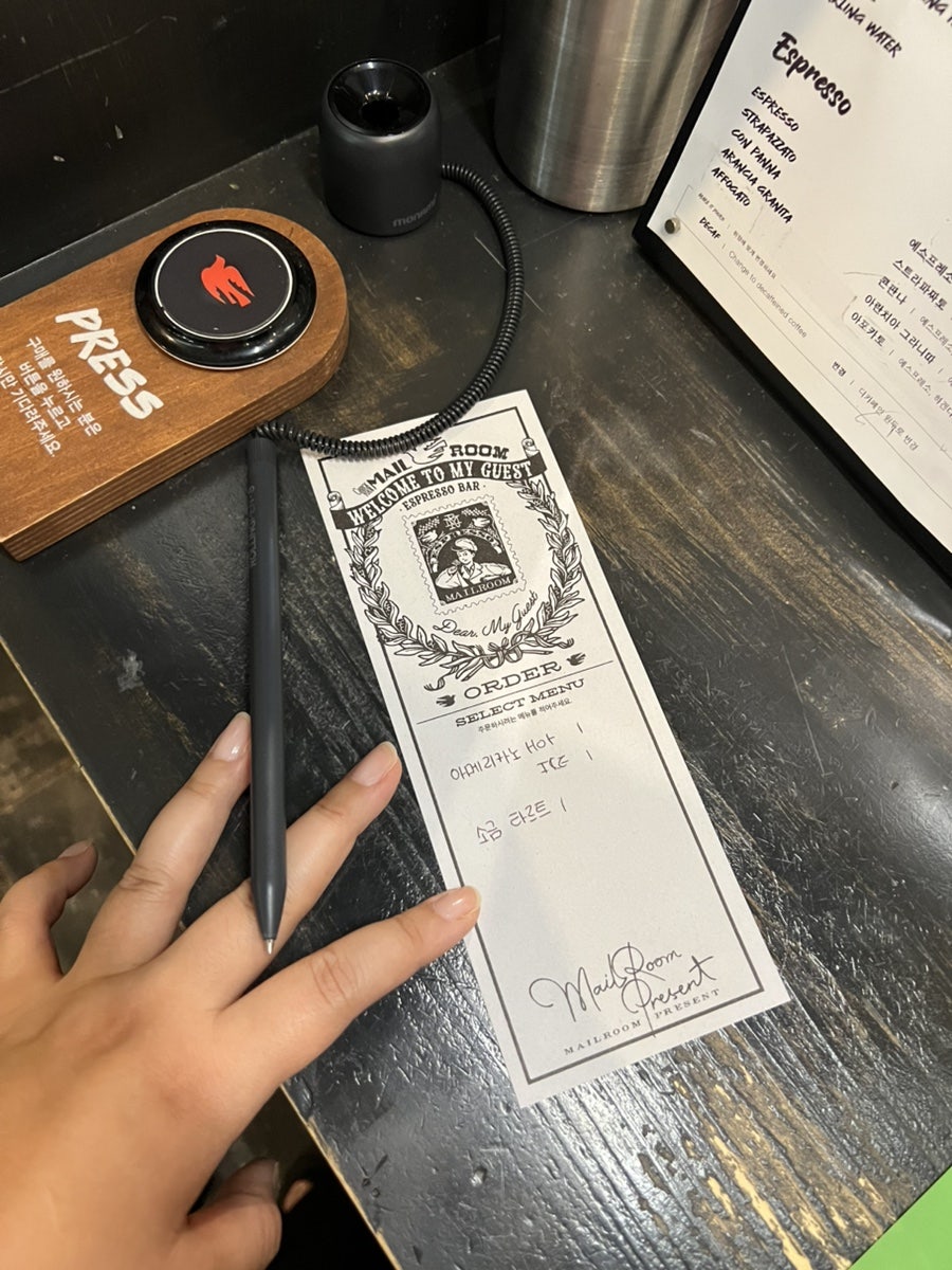 A Special Coffee Experience at Mail Room, Sindang Seoul 10
