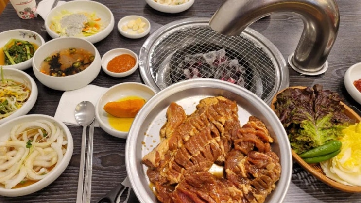 철산동 고기집 - 반찬이 푸짐하고 맛있었던 본전숯불갈비