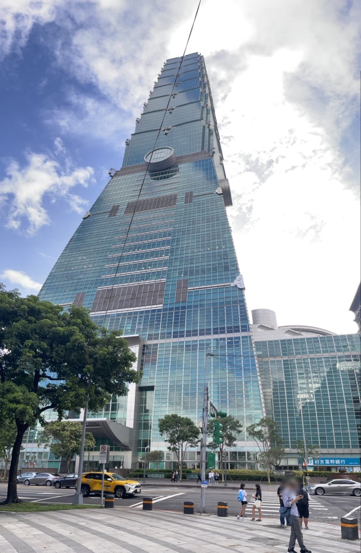  대만 타이베이 101타워 전망대 후기 (위치, 티켓 가격, 꿀팁)