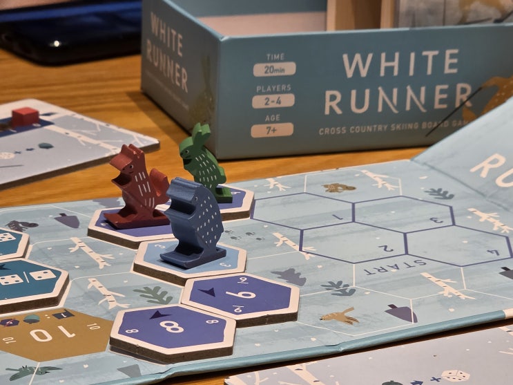  동물들의 크로스컨트리 스키 레이싱 "화이트 러너(White Runners)" | 일본 보드게임