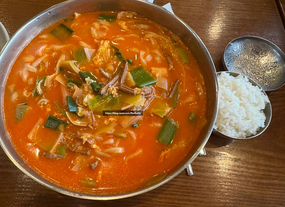 홍익궁중전통육개장 서평택포승점 사진 6