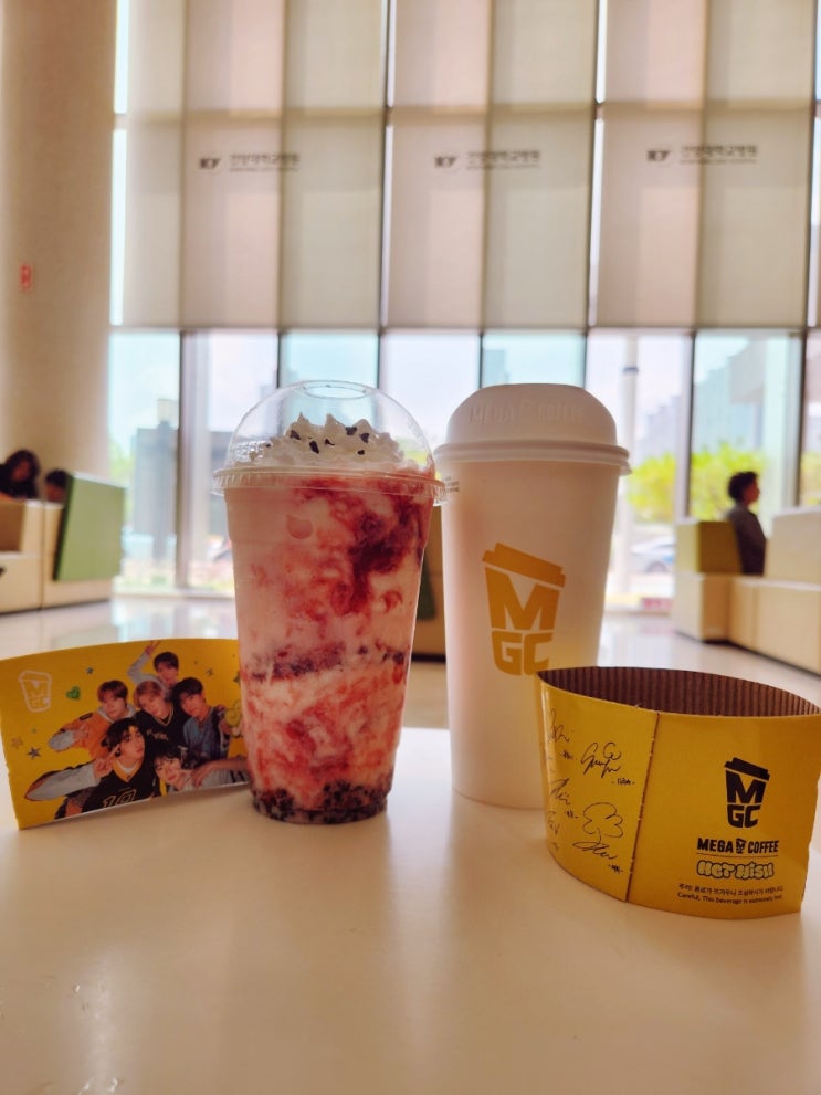  "5일 만의 첫 식사! 병원죽→빵집→카페로 마무리!