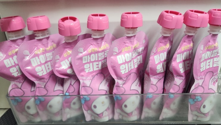  산리오 워터젤리 어린이 음료로 딱이네