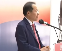 정치 보복 경고부터 정당 <b>해산론</b>까지: <b>홍준표</b>, 하와이 38일... 