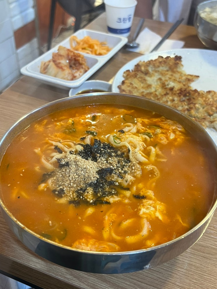  속초 장칼국수 감자전 맛집 '금이야옥이야' 웨이팅 주차 꿀팁