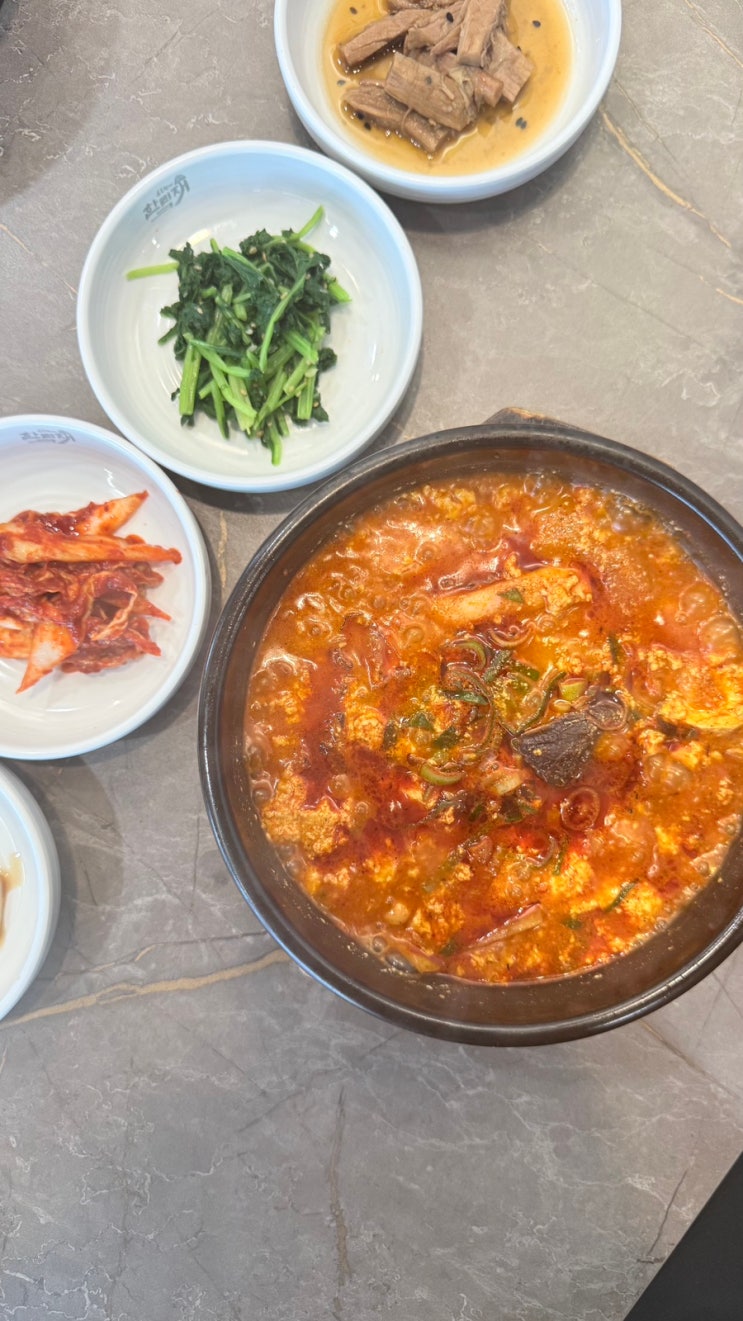  연경동 순두부찌개 맛집 <한티재> 리얼 후기
