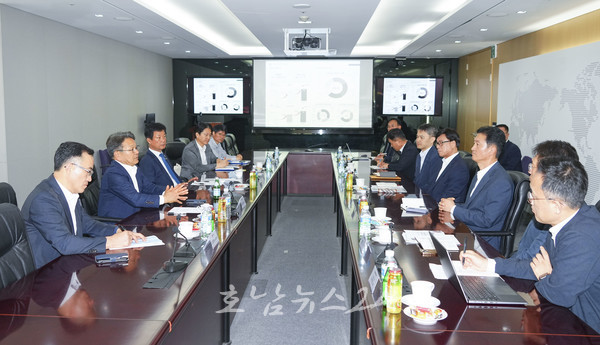  광주시 금호타이어 노조 ·경영진과 면담..금호타이어 피해 복구‧새공장 건립 대책 등 논의