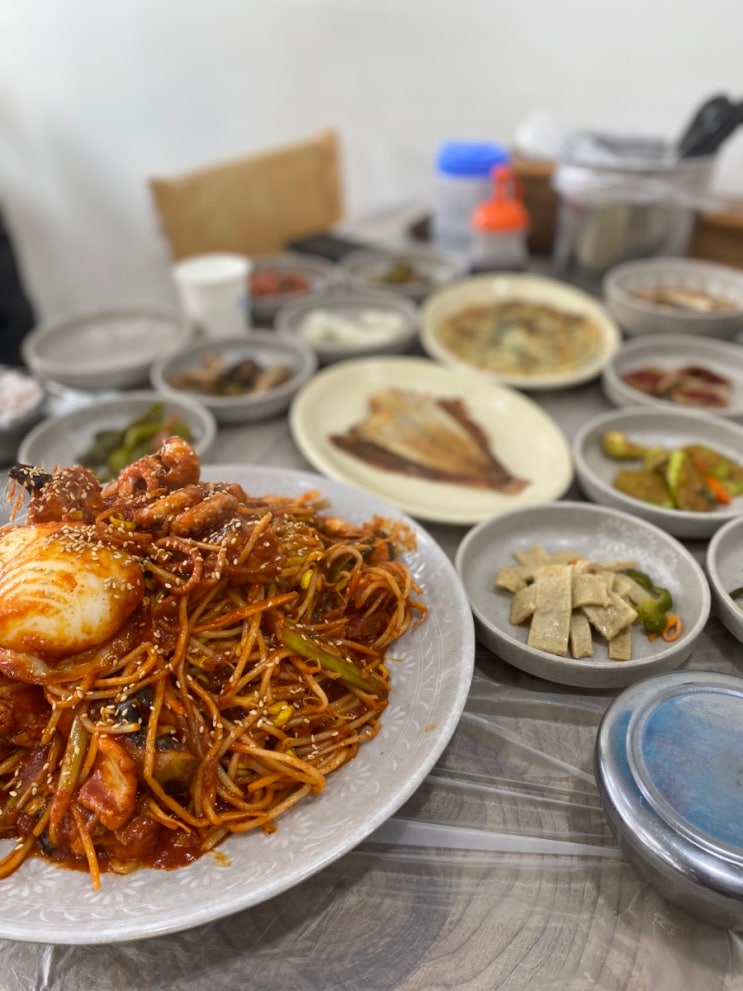  한번 맛보면 반하는 군산 아구찜 맛집 장미동 월명아구찜 푸짐한 해물아구찜 깔끔한 뒷맛 군산항근처 군산근대역사박물관맛집