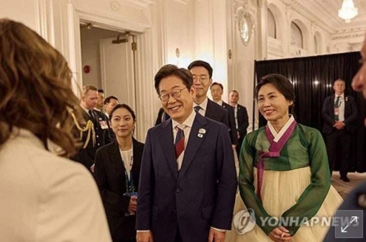 이재명 대통령, G7 리셉션 참석, <b>김혜경 여사</b> 한복 외교로... 