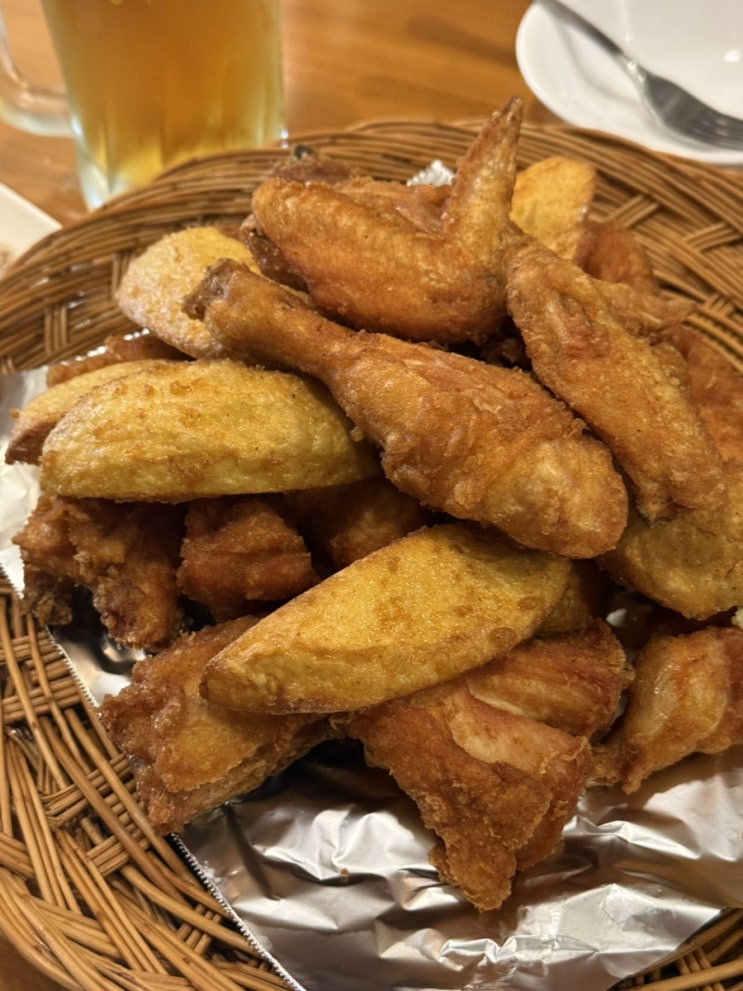  부암동 맛집 계열사 서울 3대 치킨!