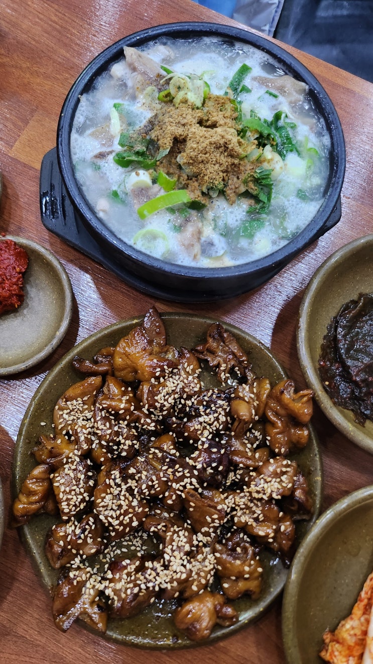  [가시 Food실록] 광주 상무지구 곱창구이 국밥 맛집 상무암뽕순대국밥 본점(내돈내산, 야구 끝나고 간집)