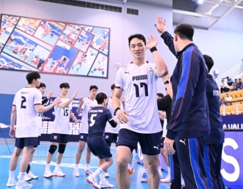 한국 <b>남자배구</b> 2025 AVC <b>네이션스컵</b> 첫 승리, 그 날의 전율과... 