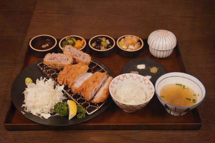  여의도에서 데이트, 여의도역가성비맛집 카츠아지 여의도점