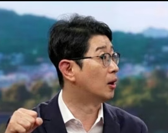 <b>주진우</b> 요즘 열일한다. <b>김민석</b> 총리후보자 인사청문회 기대