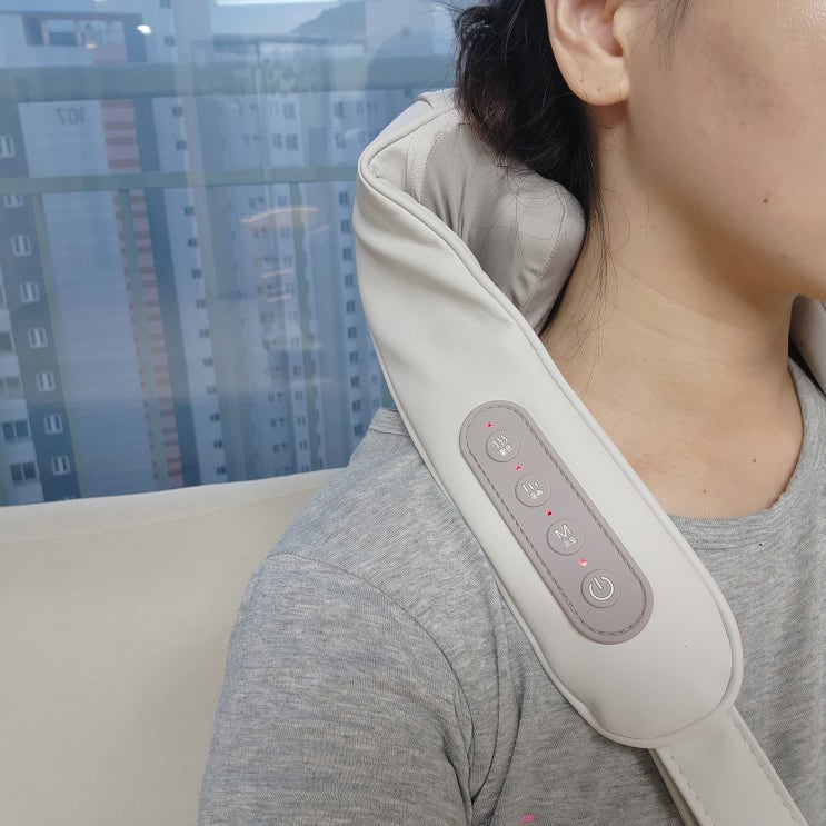  목 어깨 뻐근함 끝! 빌라르 목 어깨 마사지기 사용 후기