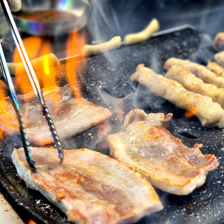  강남역 더막창스 야장에서 곱창 삼겹살 둘 다 대존맛