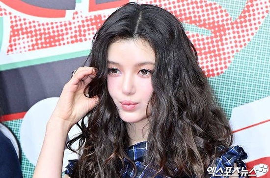 <b>뉴진스 다니엘</b>, 오메가 행사 참석! 어도어와 동행? 분쟁 중 이게... 