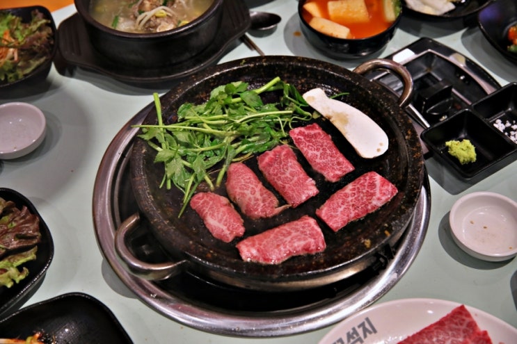  경인교대역 맛집 고퀄리티 소고기 고기집 꾸석지돌판한우