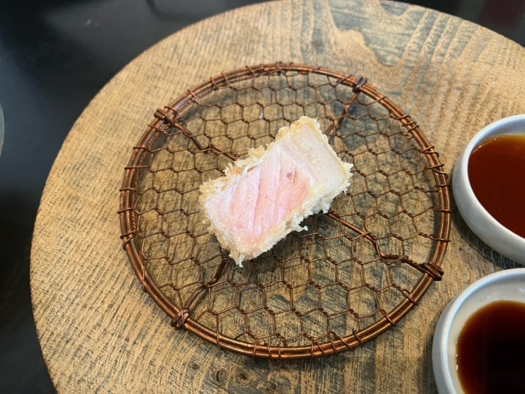  오사카 돈카츠 오마카세 코시로 Tonkatsu Koshiro 런치 코스 메뉴,가격,위치,예약