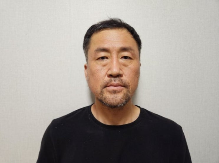 잔인" <b>윤정우</b>, 신상공개…가스 배관 타고 <b>스토킹</b>하던 여성 <b>살인</b>