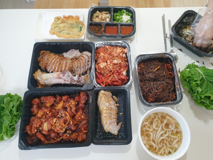 철수네왕족발 사진 1