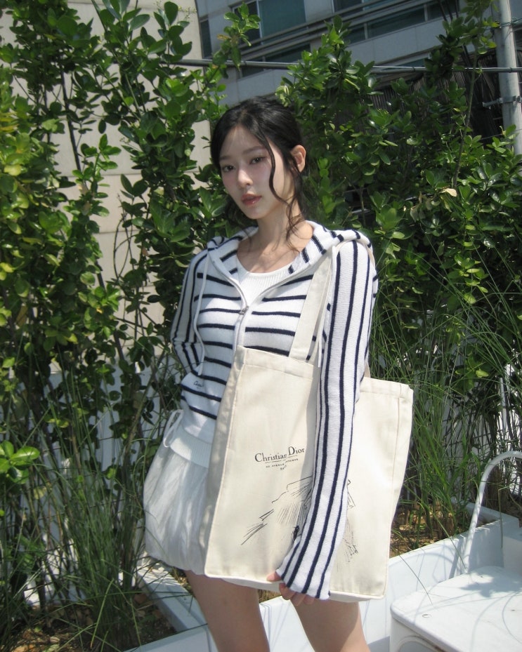 250619 김민주 (minn.__.ju) 인스타그램