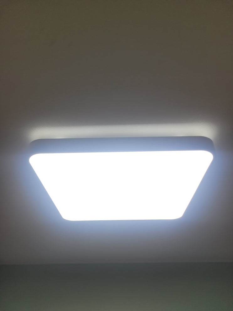  등촌동 등촌라인아파트 LED 방등교체 ㅡ 바로출장집수리