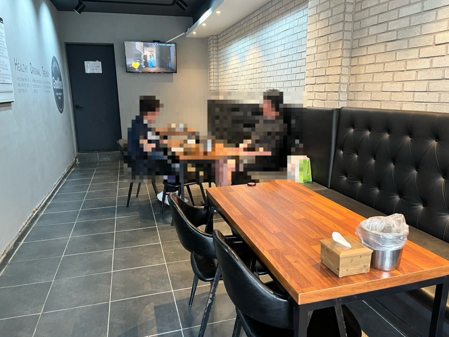 굽네치킨 광주첨단점 사진 3