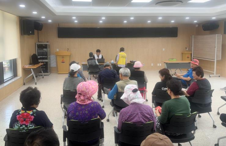 옹진군 자월면 'SKT 찾아가는 유심교체 사업' 적극 협력