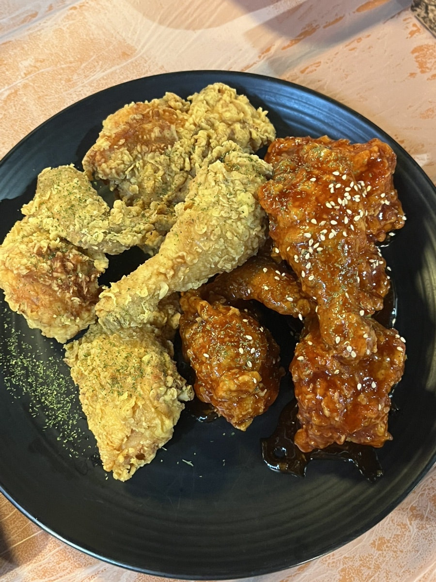 썬더치킨 수락리버시티점 사진 5