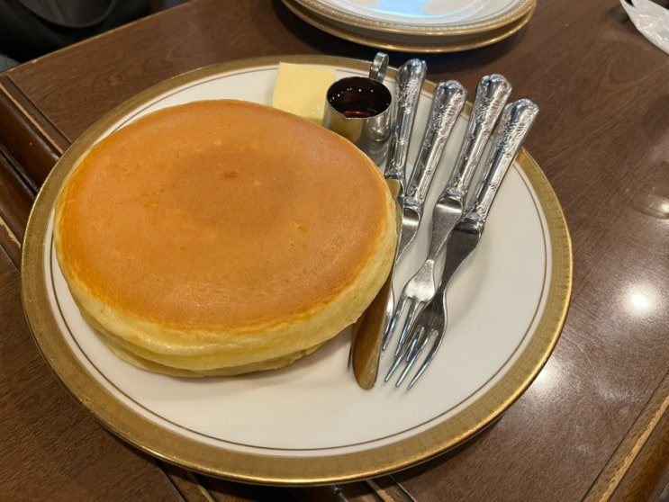  오사카 난바 도톤보리 카페 킷사텐 마루후루 센니치마에 본점