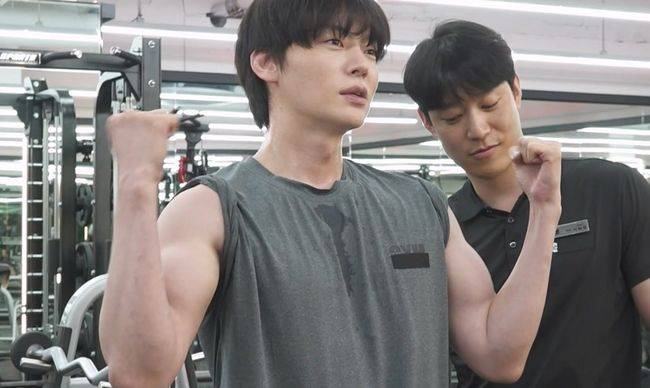 <b>안재현 벌크업</b>, 레그프레스 120kg에 지옥의 계단까지!(feat.... 