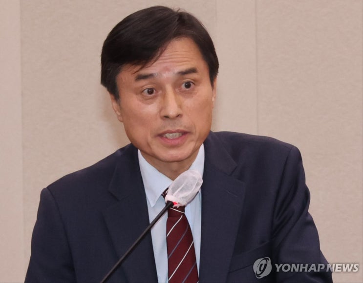 [속보] <b>내란 특검보</b> 김형수·박억수·박지영·박태호·이윤제... 