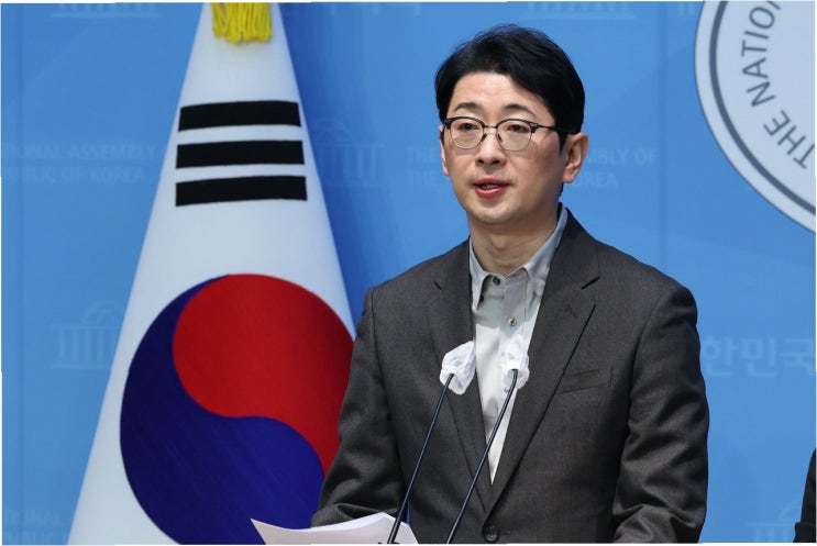 <b>주진우</b>, <b>법무장관</b> 수락 조건으로 '조국·이화영·김용 사면 불가... 