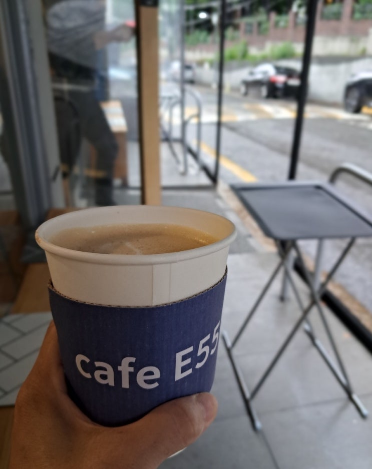  이태원 카페_ 카페이오오 경리단본점