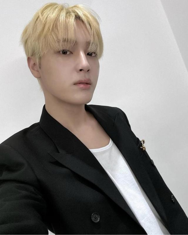 더보이즈 <b>주학년</b>, 日 배우와의 ‘논란의 밤’ 이후 탈퇴까지... 