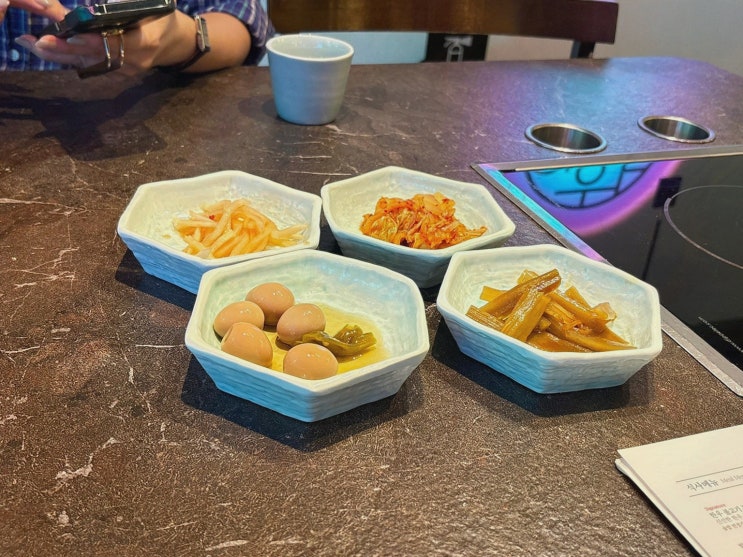  가족과 함께하는 특별한 한우! 광화문 점심은 한와담 광화문점에서!